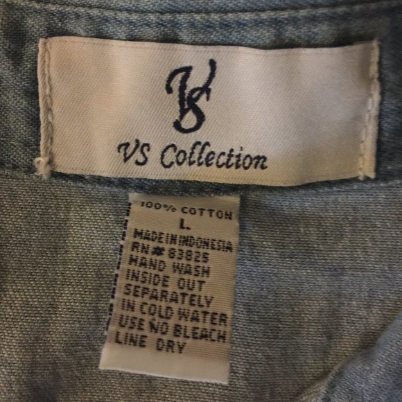 Las Vegas Nevada Poker Chips Blue Denim Button - Picture 3 of 7